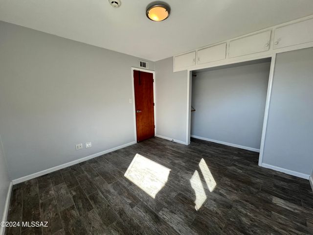 5425 E 6Th Street, Tucson, AZ 85711