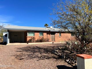 5425 E 6Th Street, Tucson, AZ 85711