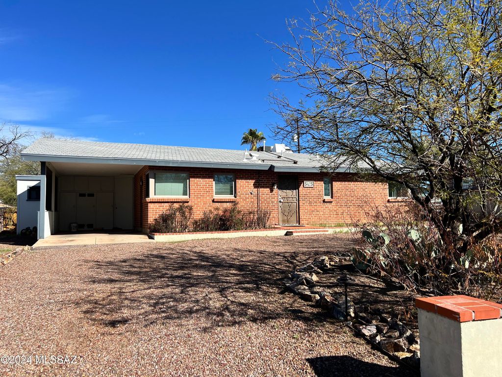 5425 E 6Th Street, Tucson, AZ 85711