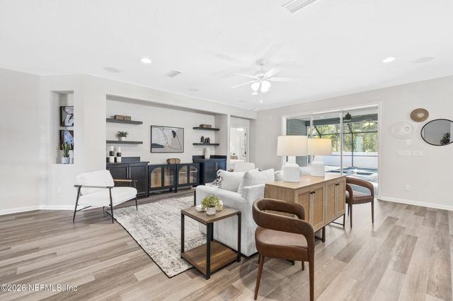 850 LAUREL VALLEY Drive, Orange Park, FL 32065