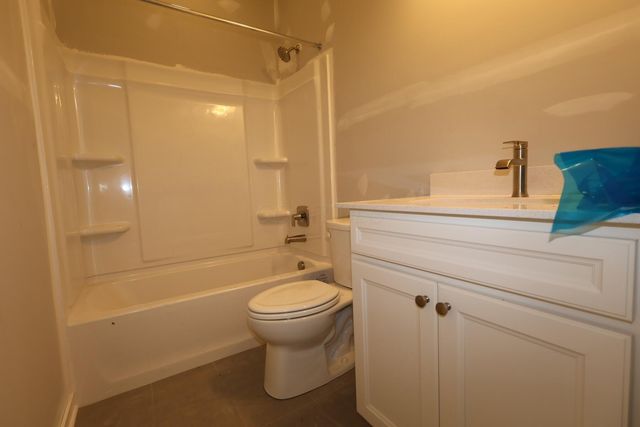 7939 Collins Drive, Reynoldsburg, OH 43068