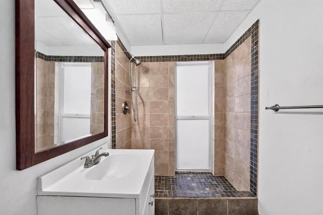 292 SUNSHINE Drive 292, Coconut Creek, FL 33066