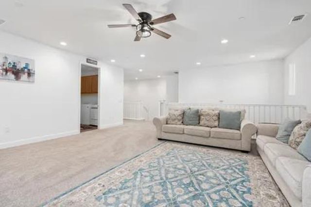2027 N Bliss Avenue, Fresno, CA 93727