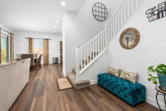 2027 N Bliss Avenue, Fresno, CA 93727