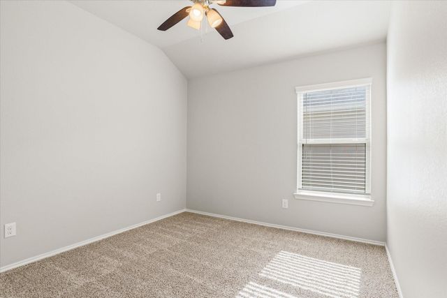 627 E Fairway Lake Drive, Alvin, TX 77511