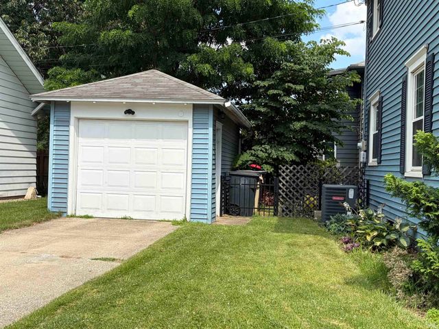 302 Walsh Street, South Bend, IN 46617
