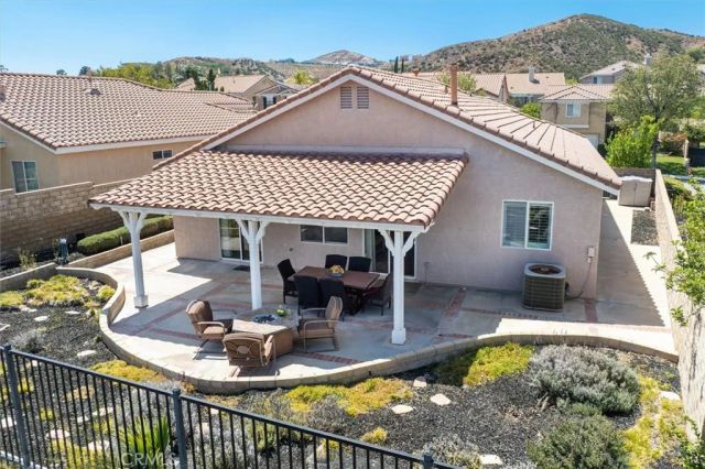 27920 Knight Street, Castaic, CA 91384