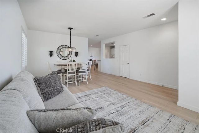 27920 Knight Street, Castaic, CA 91384