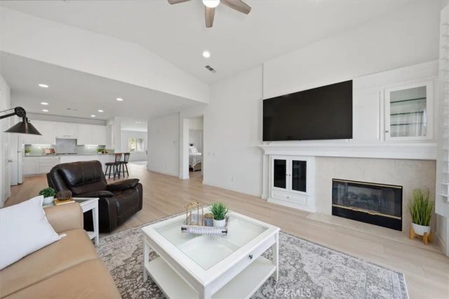 27920 Knight Street, Castaic, CA 91384