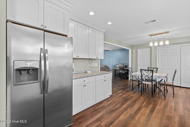 202 Pineview Street, Havelock, NC 28532