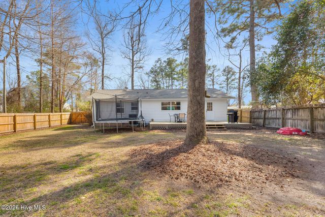 202 Pineview Street, Havelock, NC 28532
