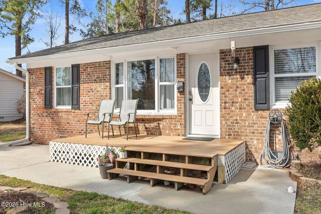202 Pineview Street, Havelock, NC 28532