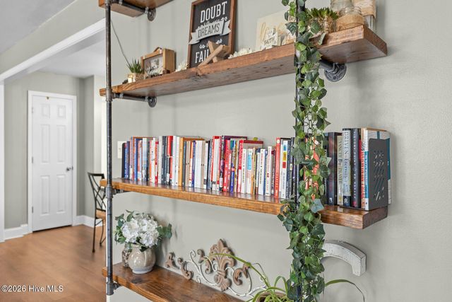 202 Pineview Street, Havelock, NC 28532