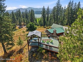 15504 Osprey Ln, Newman Lake, WA 99025