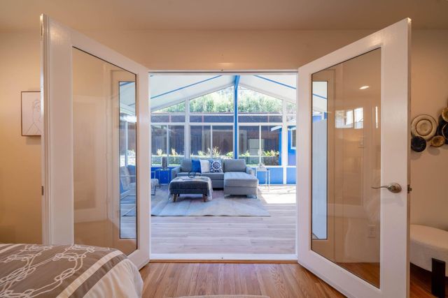 1009 Sir Francis Avenue, Capitola, CA 95010