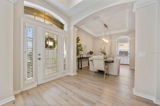 9617 GREENPOINTE DRIVE, Tampa, FL 33626