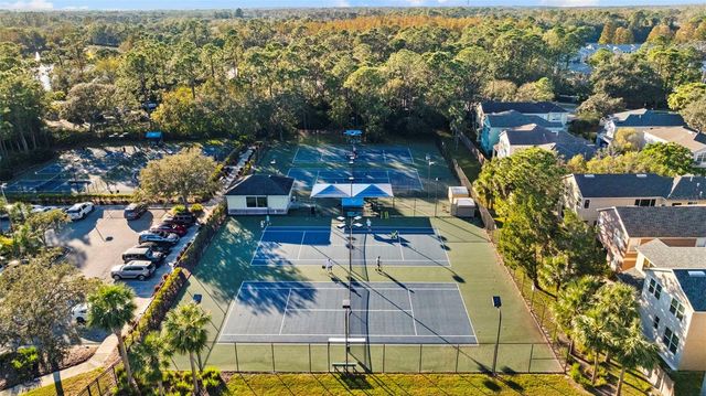 9617 GREENPOINTE DRIVE, Tampa, FL 33626