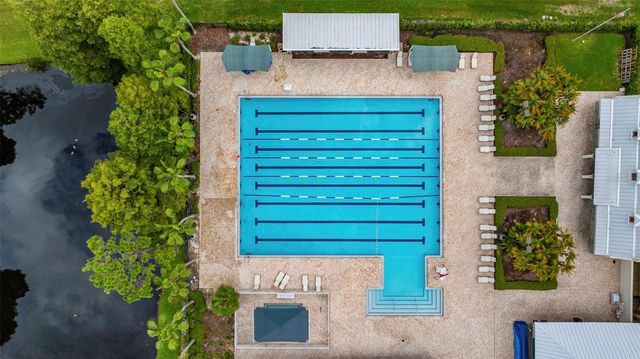 9617 GREENPOINTE DRIVE, Tampa, FL 33626