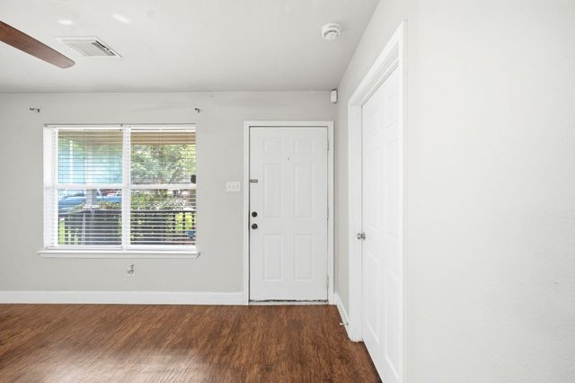 11723 Greenmesa Drive, Houston, TX 77044