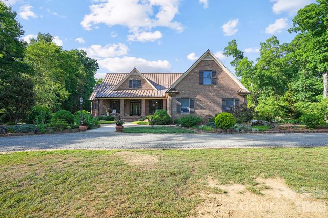 1715 Regan Road, Lexington, NC 27292