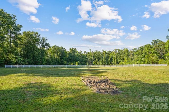 1715 Regan Road, Lexington, NC 27292