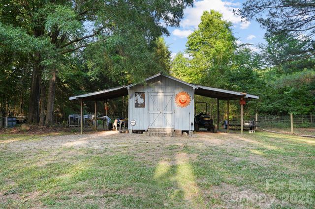 1715 Regan Road, Lexington, NC 27292