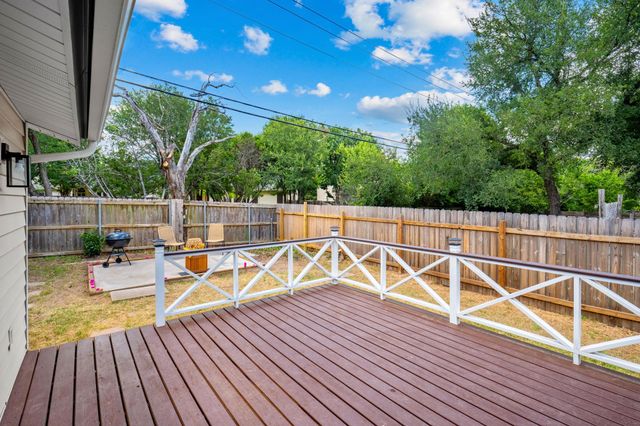 3012 Monument DR, Round Rock, TX 78681