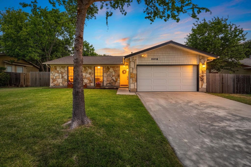 3012 Monument DR, Round Rock, TX 78681