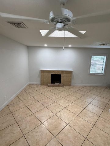 741 Roseland Drive, West Palm Beach, FL 33405