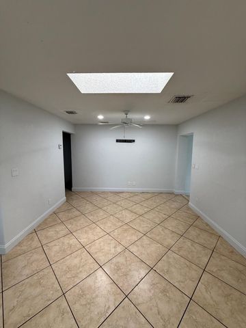 741 Roseland Drive, West Palm Beach, FL 33405