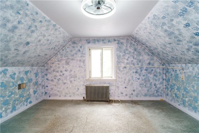 27 Lydick Avenue, Warwick, RI 02888