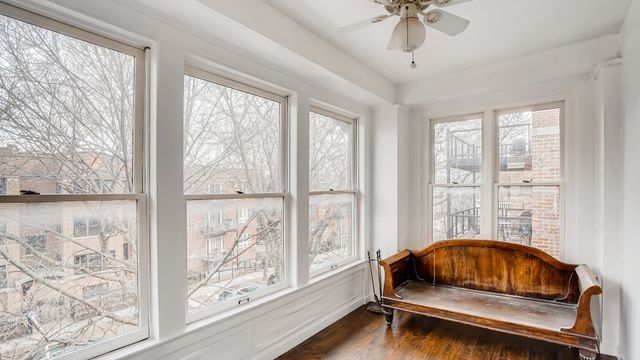 921 W Agatite Avenue 3, Chicago, IL 60640