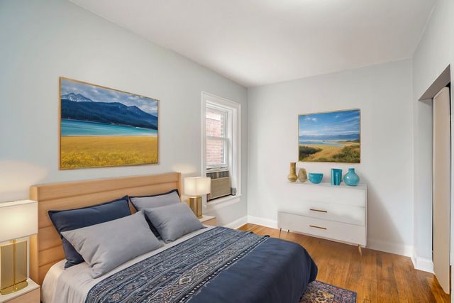 921 W Agatite Avenue 3, Chicago, IL 60640