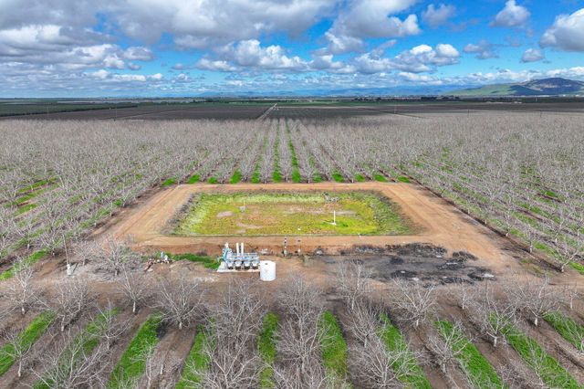 18995 Avenue 232, Lindsay, CA 93247