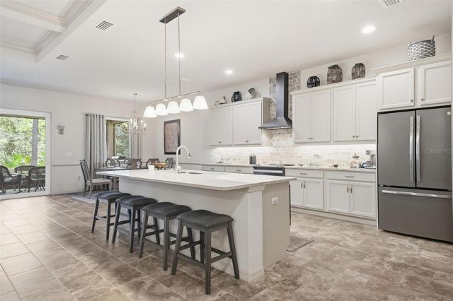 68 GRAHAM WOODS PLACE, Palm Coast, FL 32137