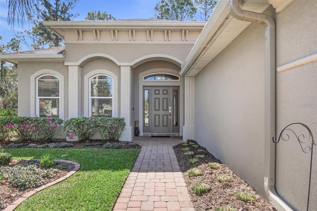 Image 11 of property listing at 68 GRAHAM WOODS PLACE, Palm Coast, FL 32137