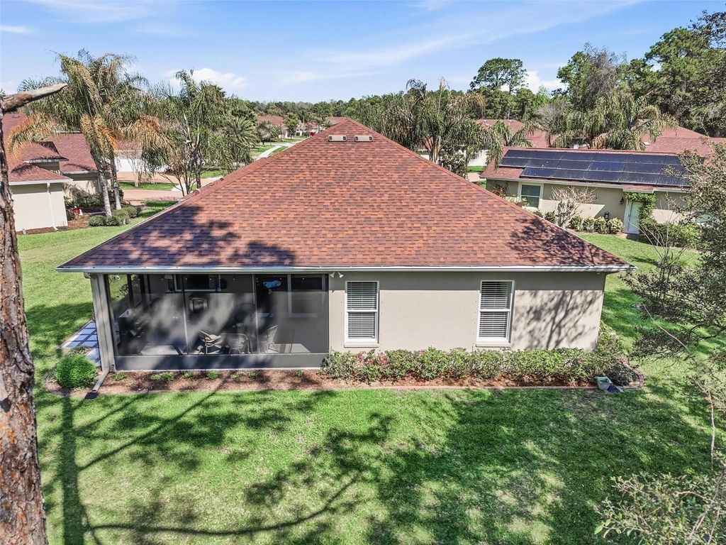 Image 5 of property listing at 68 GRAHAM WOODS PLACE, Palm Coast, FL 32137