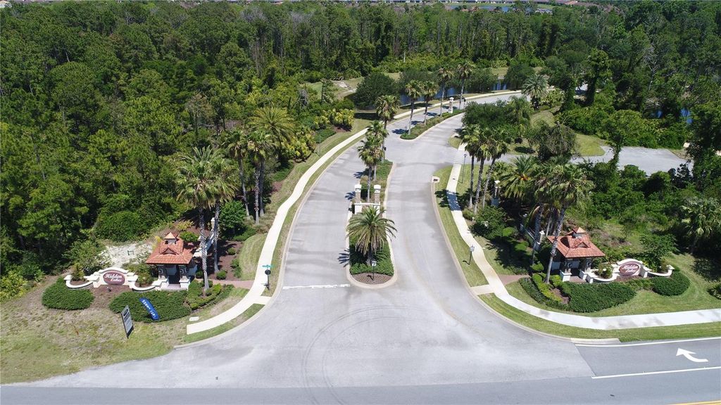 Image 51 of property listing at 68 GRAHAM WOODS PLACE, Palm Coast, FL 32137