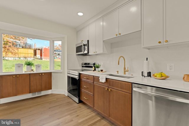 10223 LESLIE ST, Silver Spring, MD 20902