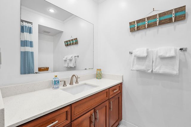 407 Brackenwood Lane S, Palm Beach Gardens, FL 33418