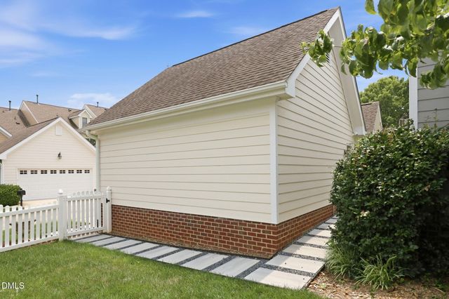 2510 St Pauls Square, Raleigh, NC 27614