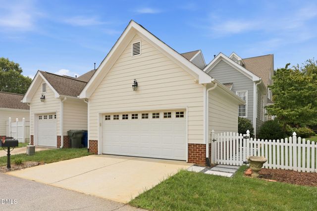 2510 St Pauls Square, Raleigh, NC 27614