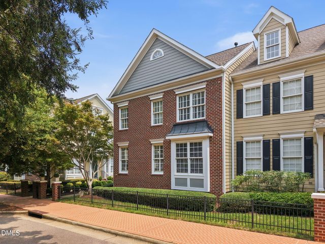 2510 St Pauls Square, Raleigh, NC 27614