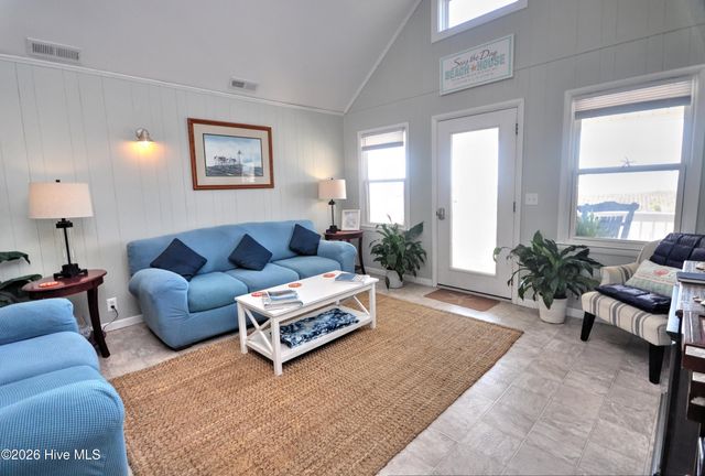 461 E Third Street, Ocean Isle Beach, NC 28469