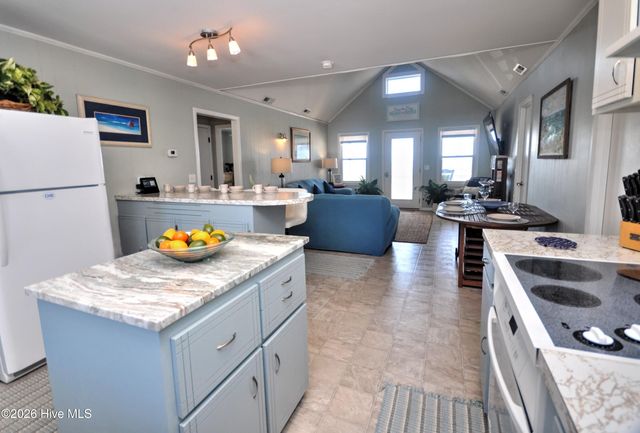 461 E Third Street, Ocean Isle Beach, NC 28469