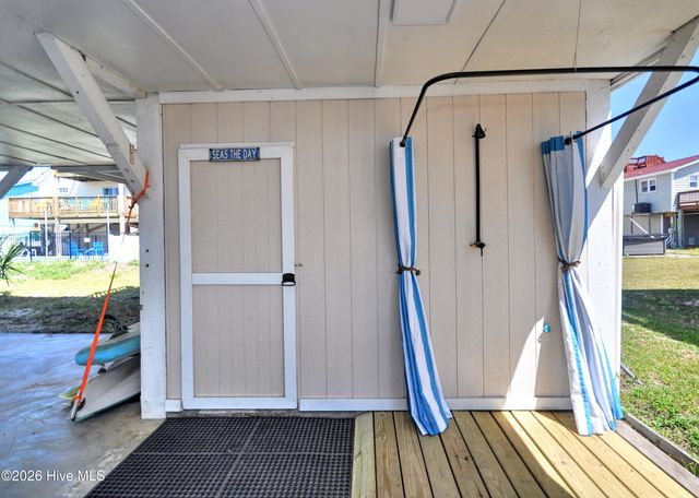 461 E Third Street, Ocean Isle Beach, NC 28469