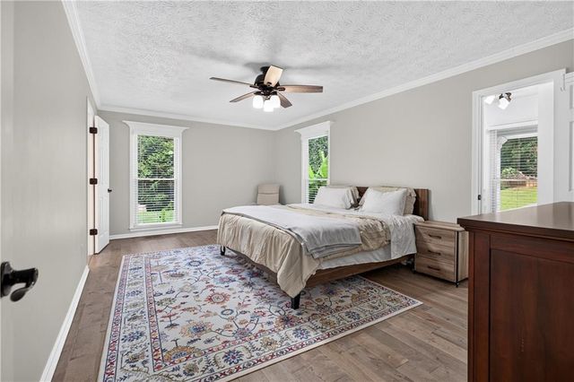 1327 Velvet Creek Way SW, Marietta, GA 30008