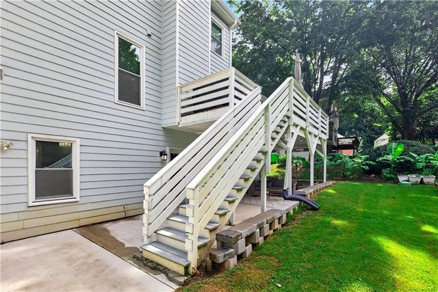 1327 Velvet Creek Way SW, Marietta, GA 30008