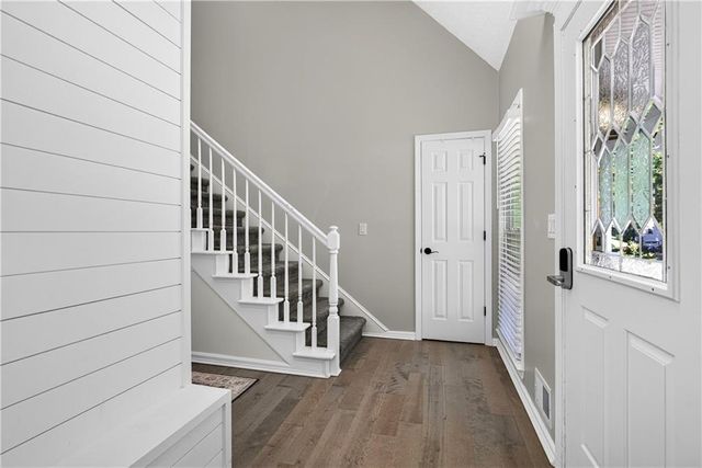 1327 Velvet Creek Way SW, Marietta, GA 30008