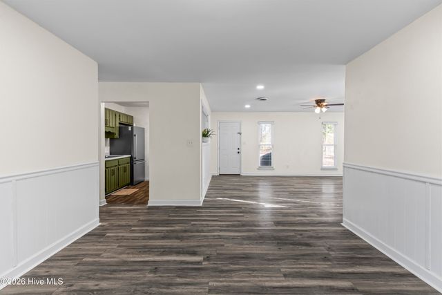 329 Lakewood Drive, Jacksonville, NC 28546